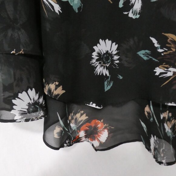 TORRID | size 2 | Black Floral Cami Top With Spaghetti Straps - Picture 7 of 15